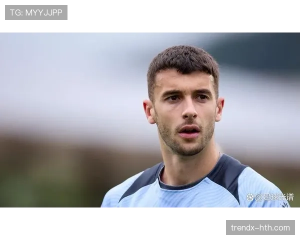 埃斯帕尼奥尔主场强势延续，西甲传奇再添新篇章