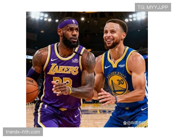 詹姆斯背身单打对比库里效率不同但关键时刻更主导